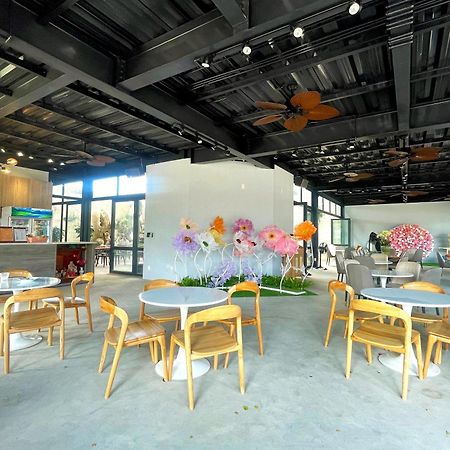 Suri Apartment & Hotel Danang Buitenkant foto