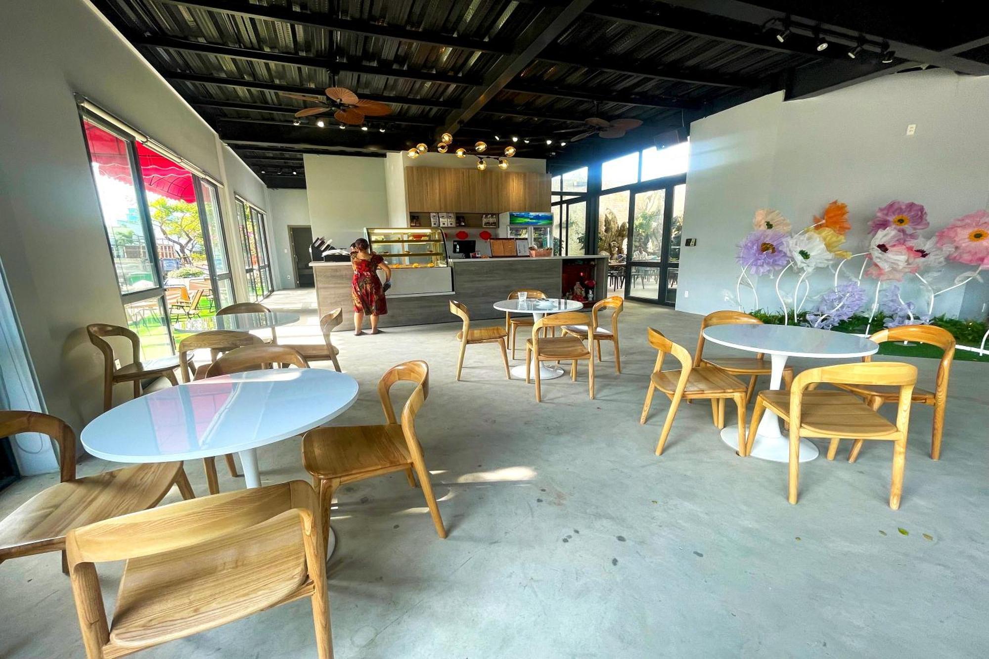 Suri Apartment & Hotel Danang Buitenkant foto
